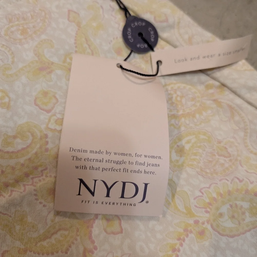 NWT NYDJ Paisley Wide Leg Capri Women's 18W Pull On Yellow White Cream